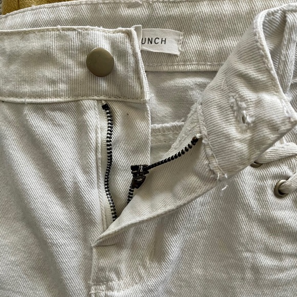 Honey Punch White Denim Skirt - Picture 4 of 6